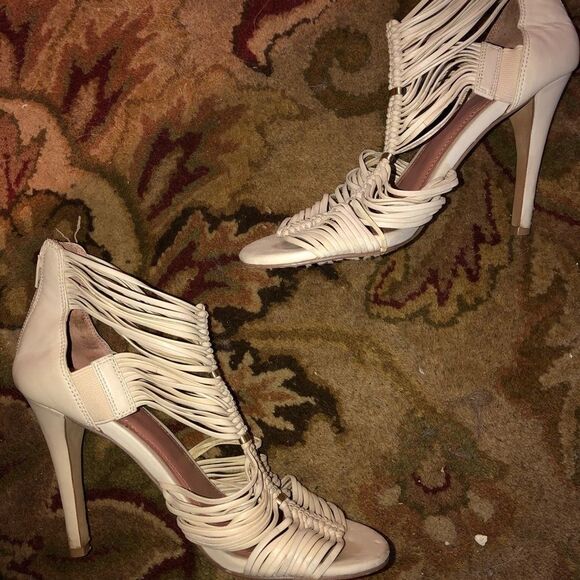 Vince Camuto Leather Heels - Picture 6 of 8